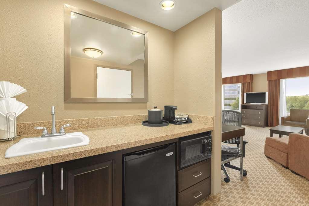 Hampton Inn & Suites Herndon-Reston Rum bild