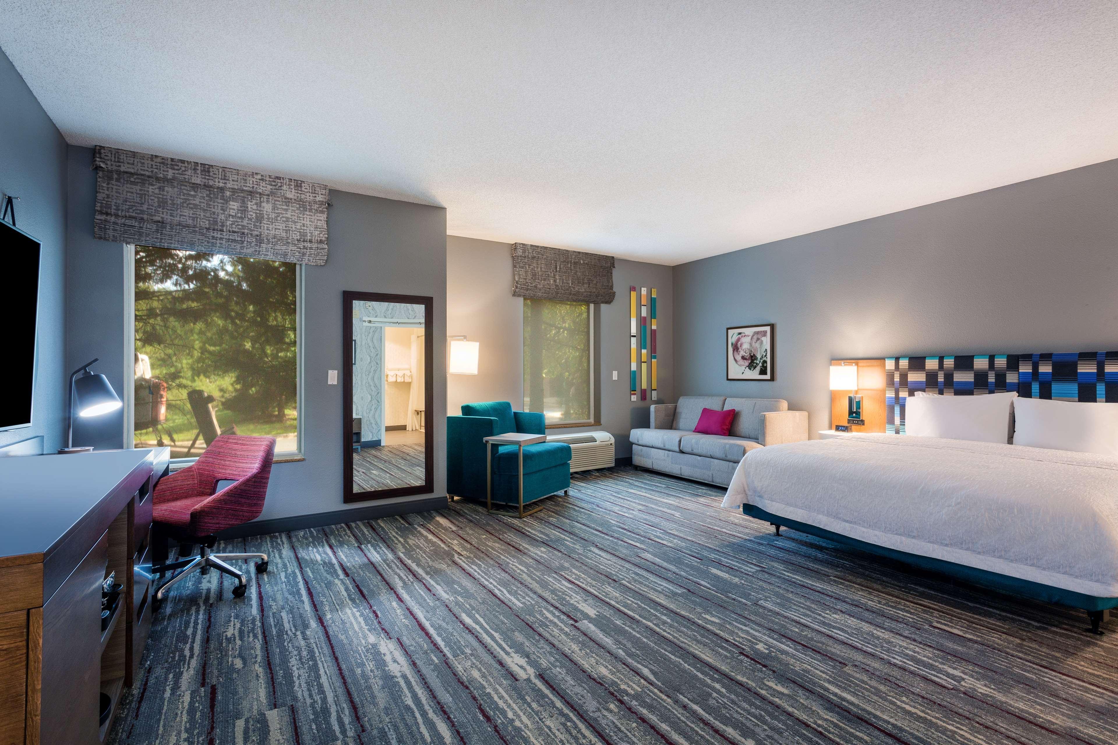 Hampton Inn & Suites Herndon-Reston Exteriör bild