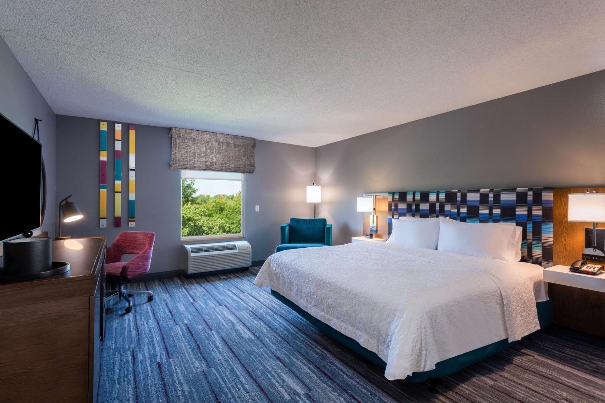 Hampton Inn & Suites Herndon-Reston Exteriör bild